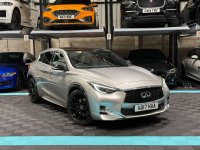INFINITI Q30